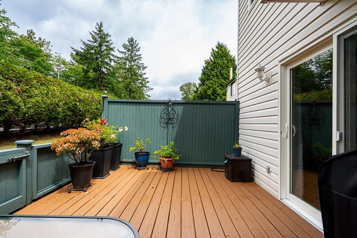 Hallway Photo of 131 13710 67 Avenue, Surrey, BC