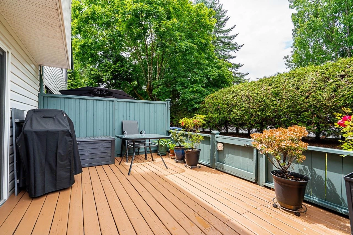 Staircase Photo of 131 13710 67 Avenue, Surrey, BC
