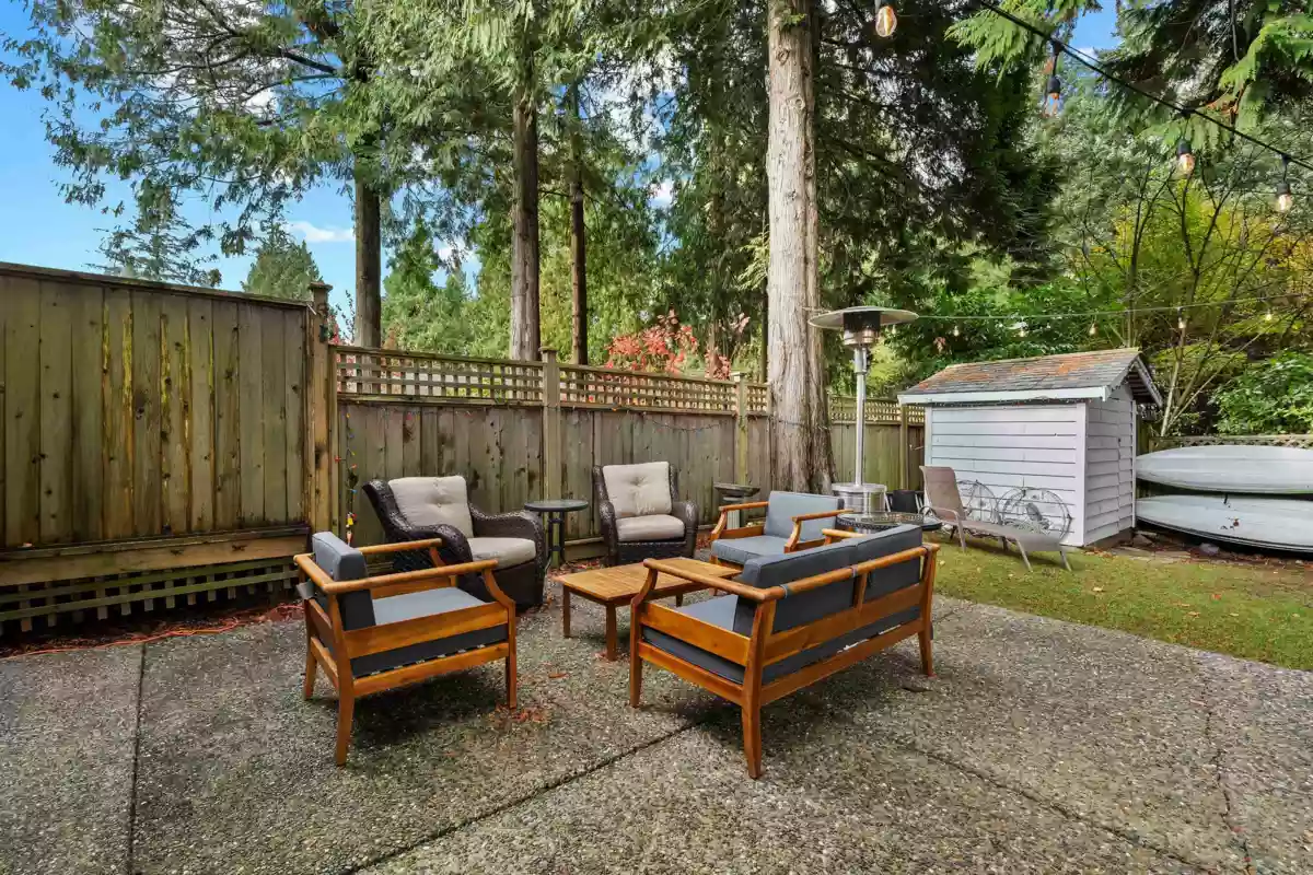 Aerial View of 12507 24a Avenue, Surrey, BC