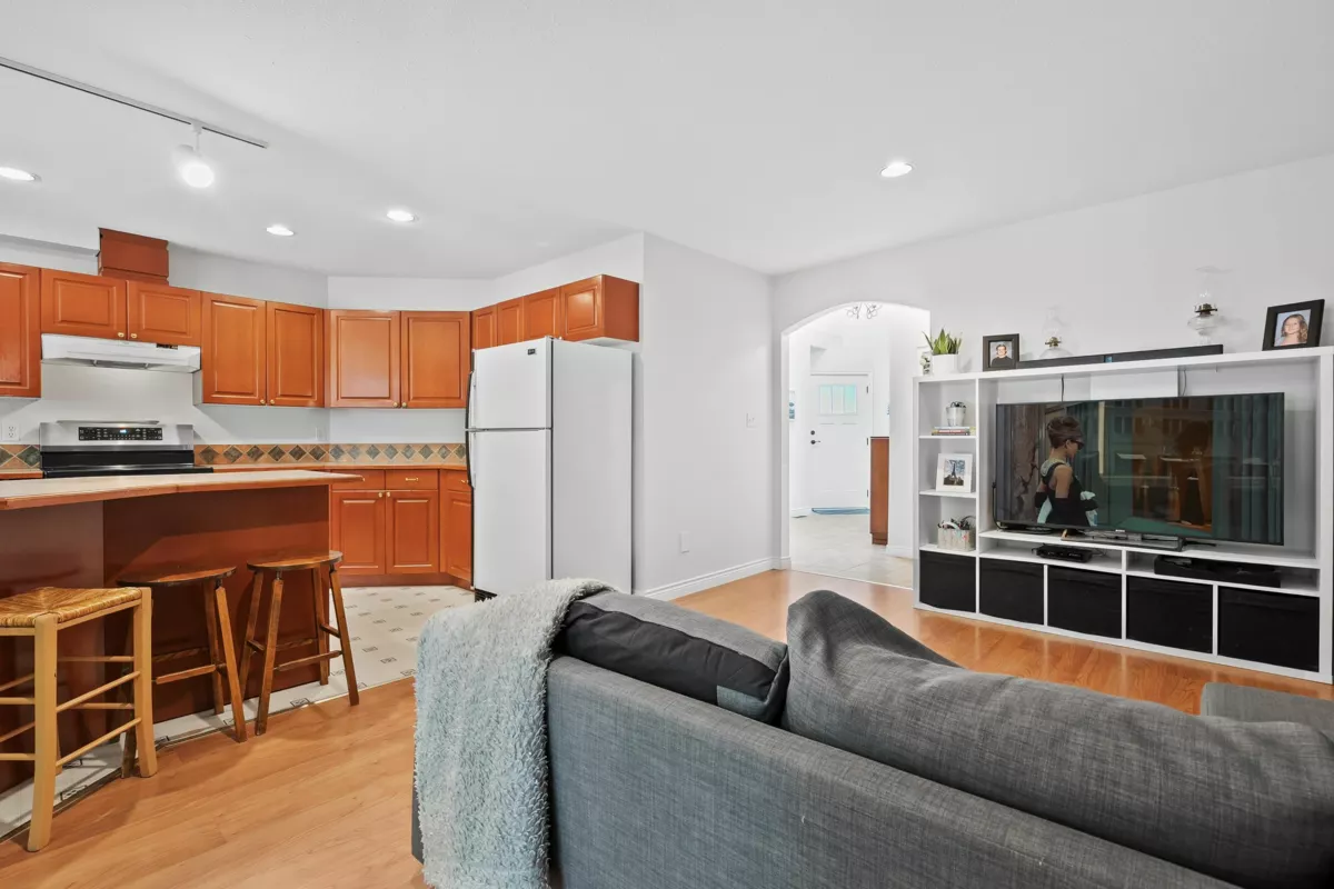 Bedroom 3 Photo of 12507 24a Avenue, Surrey, BC