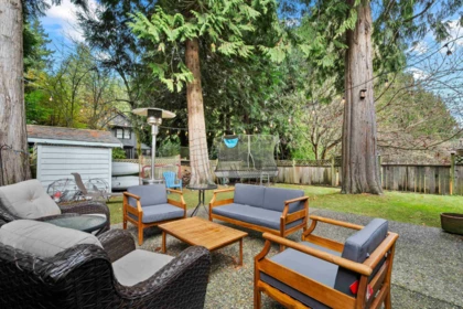 Swimming Pool Photo of 12507 24a Avenue, Surrey, BC