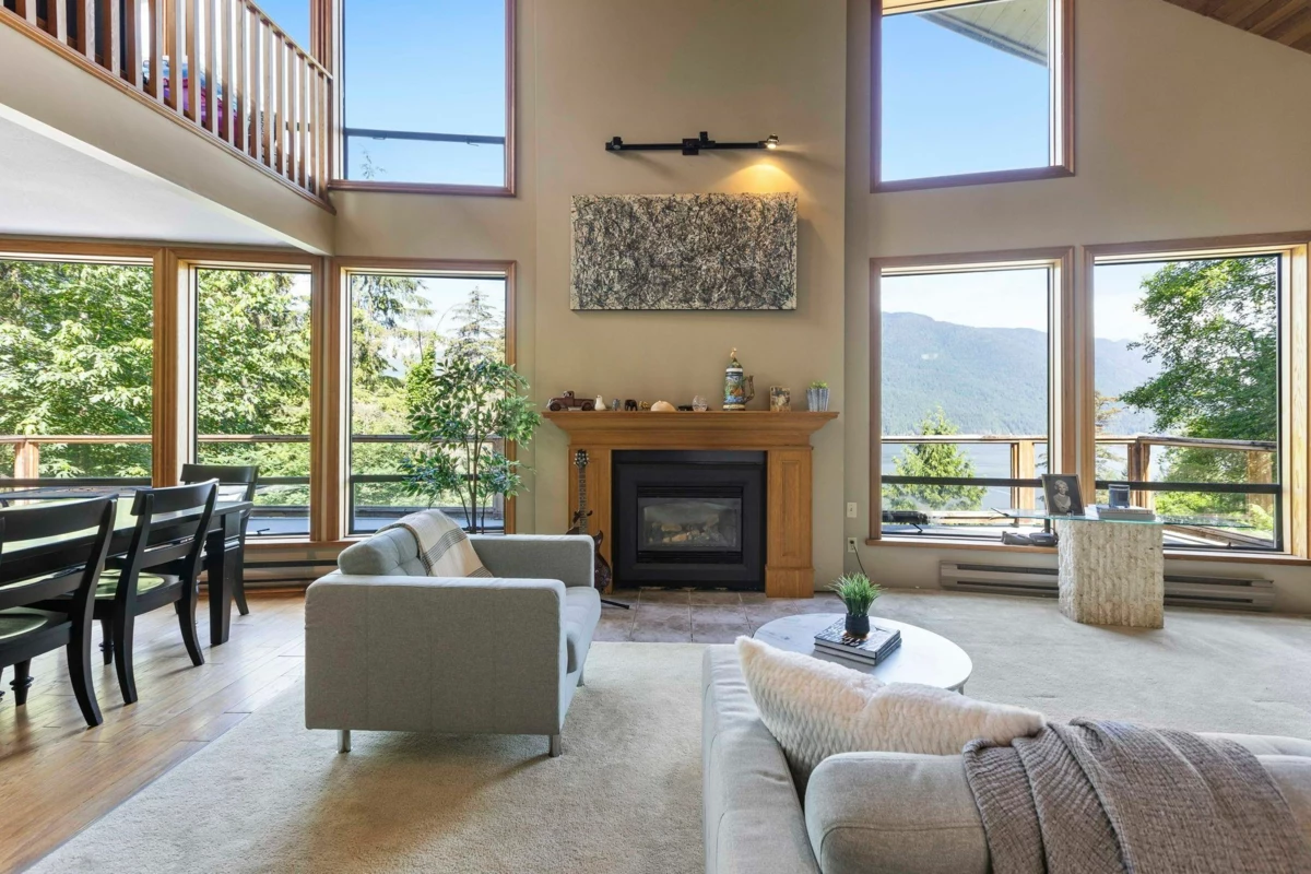 Living Room Photo of 3456 Main Avenue, Belcarra, BC