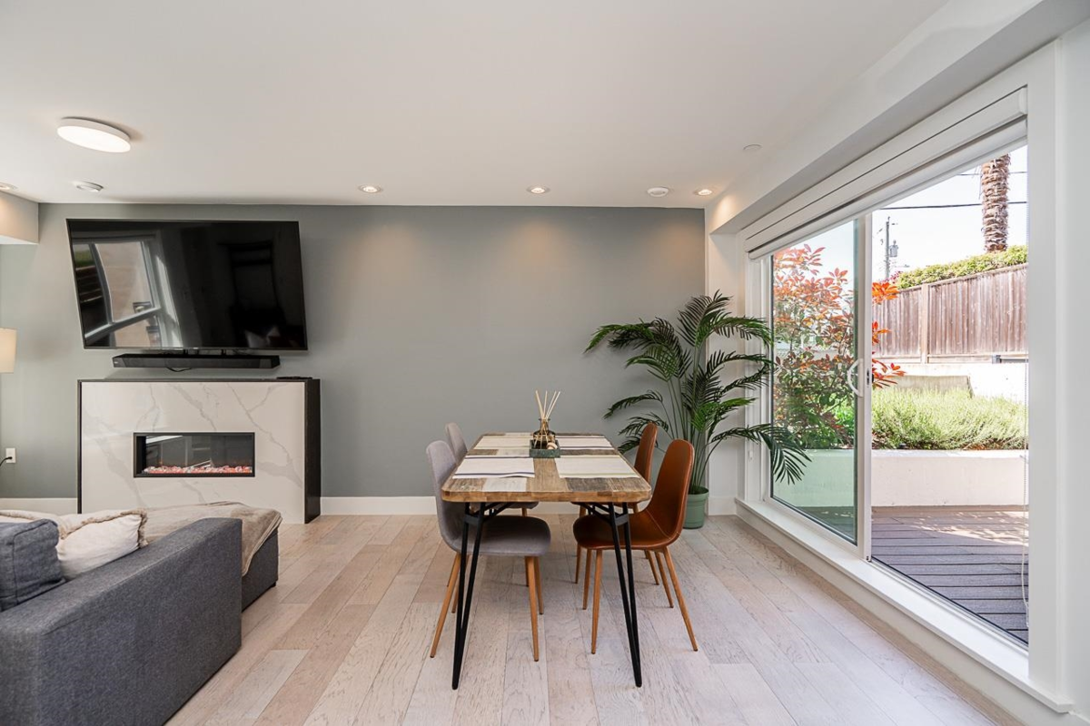 Kitchen Island Photo of 1505 W 60th Avenue, Vancouver, BC