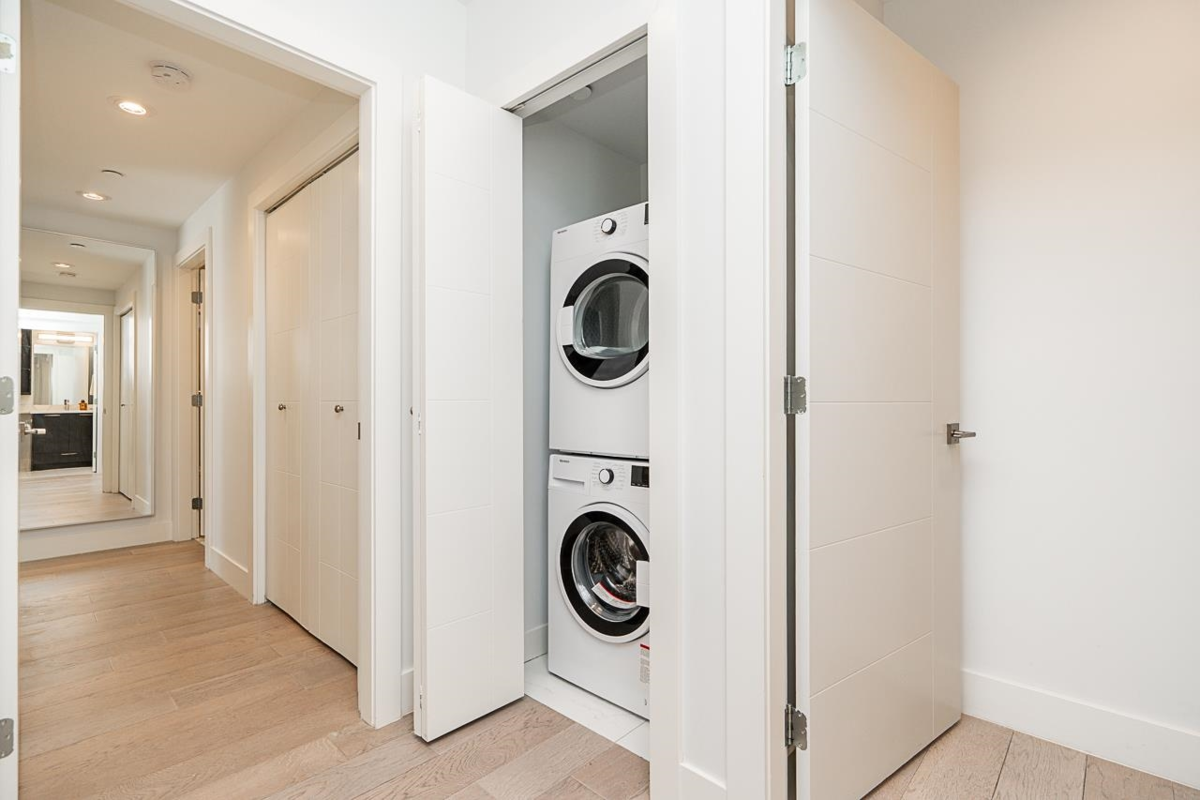 Laundry Room Photo of 1505 W 60th Avenue, Vancouver, BC