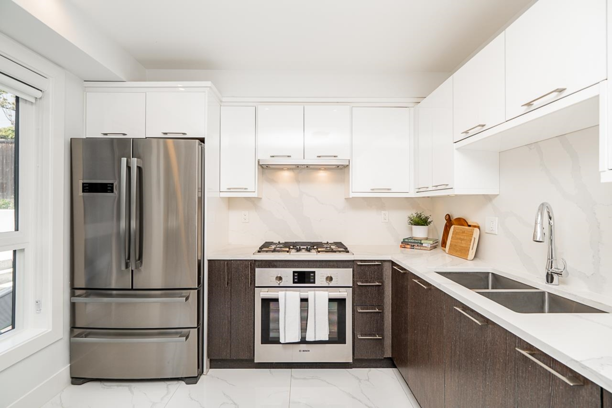 Walk-In Closet Photo of 1505 W 60th Avenue, Vancouver, BC