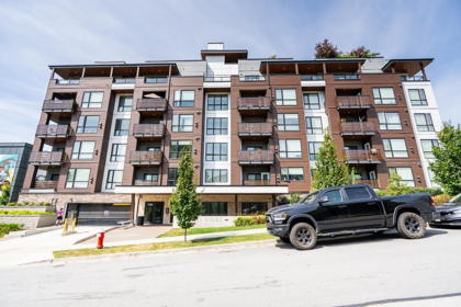 405 11703 Fraser Street, Maple Ridge, BC, East Central — 2 bed apartment/condo for sale