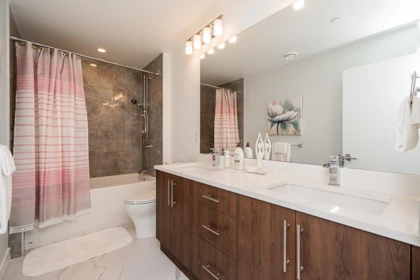 Hallway Photo of 405 11703 Fraser Street, Maple Ridge, BC