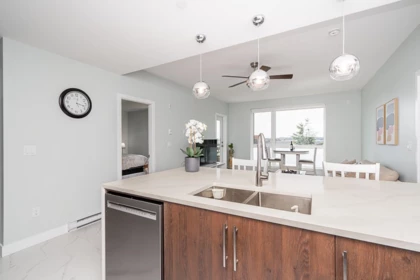 Kitchen Island Photo of 405 11703 Fraser Street, Maple Ridge, BC