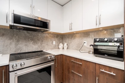 Kitchen Photo of 405 11703 Fraser Street, Maple Ridge, BC