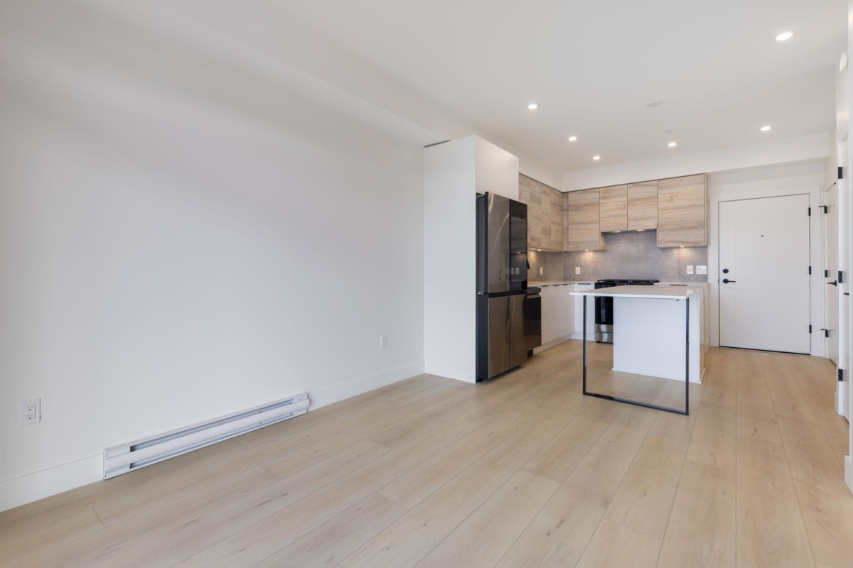 Pantry Photo of 207 30490 Cardinal Avenue, Abbotsford, BC