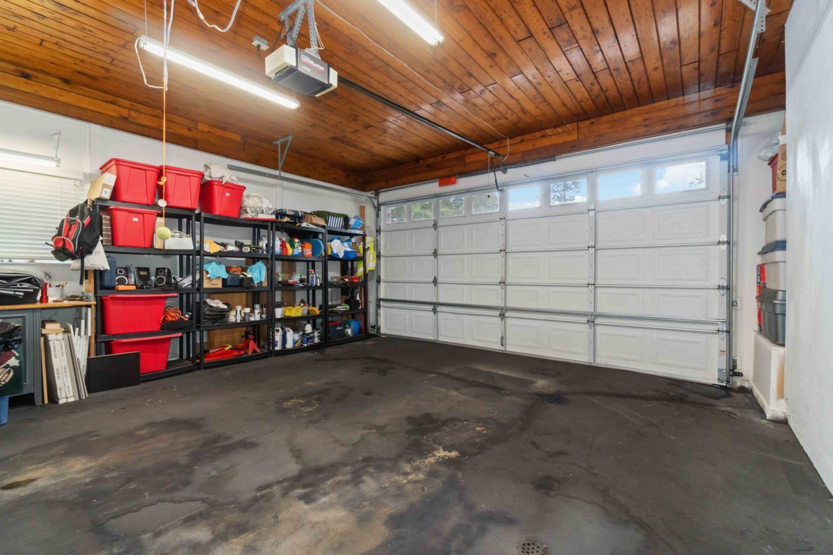 Basement Recreation Room Photo of 660 Gatensbury Street, Coquitlam, BC