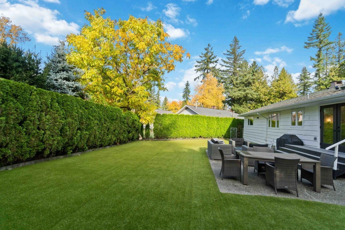 Living Room Photo of 660 Gatensbury Street, Coquitlam, BC