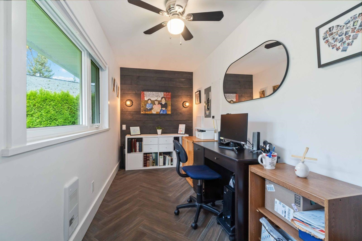 Staircase Photo of 660 Gatensbury Street, Coquitlam, BC