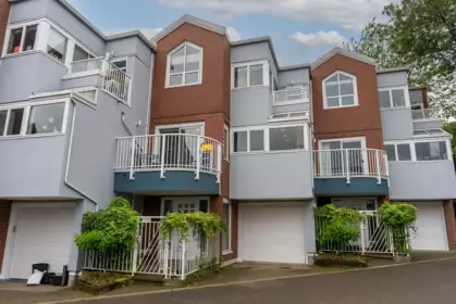1596 Island Park Walk, Vancouver, BC, Vancouver — Townhouse for sale