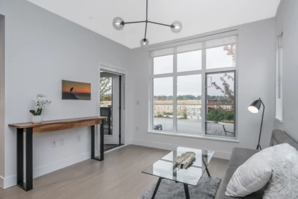 102 320 Ridge Street, Delta, BC, Delta — Apartment/Condo for sale
