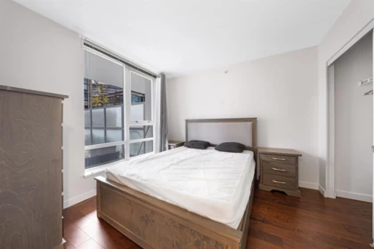 Breakfast Nook Photo of 307 928 Beatty Street, Vancouver, BC
