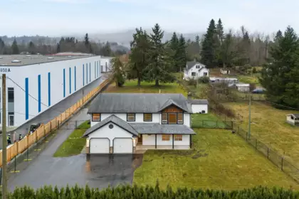 Aerial View of 33459 Dewdney Trunk Road, Mission, BC