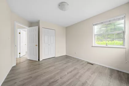 Bedroom 2 Photo of 33459 Dewdney Trunk Road, Mission, BC