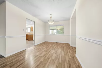 Dining Area Photo of 33459 Dewdney Trunk Road, Mission, BC