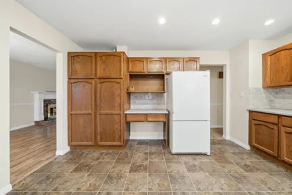 Pantry Photo of 33459 Dewdney Trunk Road, Mission, BC