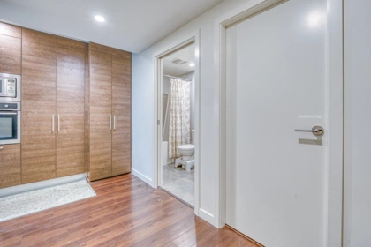 Primary Bathroom Photo of 1806 285 E 10th Avenue, Vancouver, BC