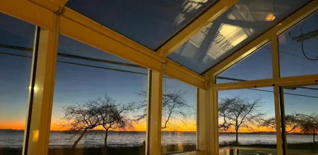 14831 Marine Drive, White Rock, BC, White Rock — 2 bed townhouse for sale