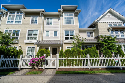 121 5551 Admiral Way, Delta, BC, Delta — Townhouse for sale