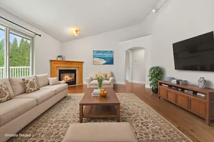 Living Room Photo of 322 Miami River Drive, Harrison Hot Springs, BC