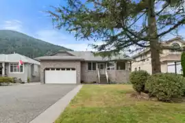 322 Miami River Drive, Harrison Hot Springs, BC