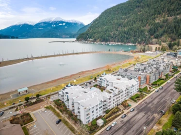 309 328 Esplanade Avenue, Harrison Hot Springs, BC, Harrison Hot Springs — Apartment/Condo for sale