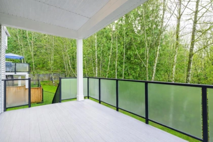 Hallway Photo of 9 7138 Marble Hill Road, Chilliwack, BC