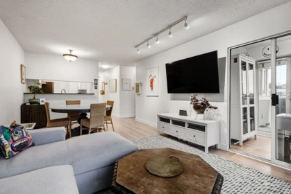 503 1833 Frances Street, Vancouver, BC, Vancouver — Apartment/Condo for sale