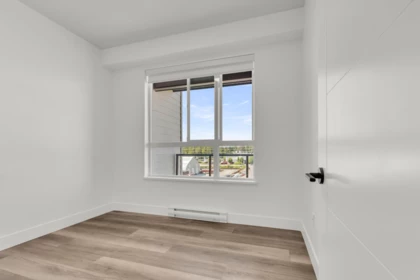 Powder Room Photo of 511 30494 Cardinal Avenue, Abbotsford, BC