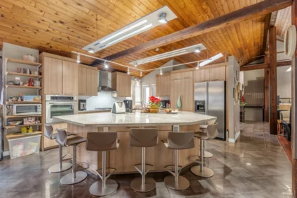 Breakfast Nook Photo of 8900 Sidaway Road, Richmond, BC
