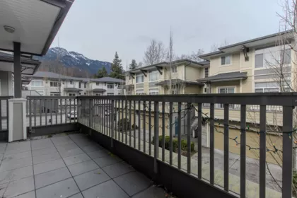 49 40632 Government Road, Squamish, BC, Squamish — Townhouse for sale