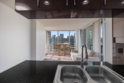 Mudroom Photo of 1901 1033 Marinaside Crescent, Vancouver, BC