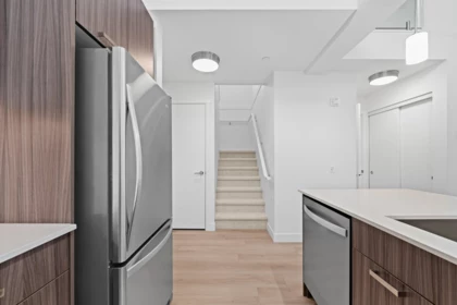 Kitchen Photo of 410 22562 121 Avenue, Maple Ridge, BC