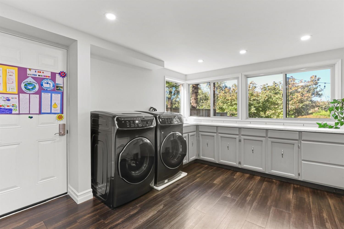 Powder Room Photo of 5243 Upland Drive, Delta, BC