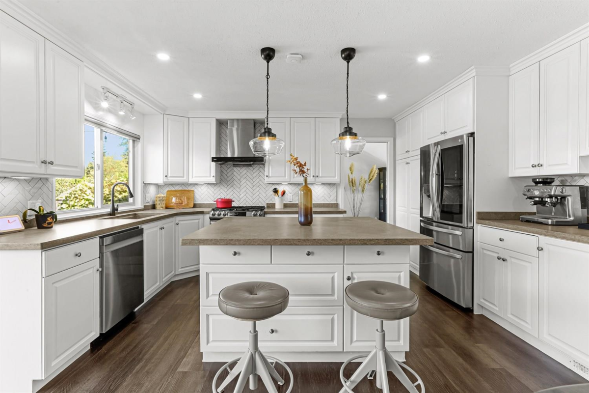 Primary Bathroom Photo of 5243 Upland Drive, Delta, BC