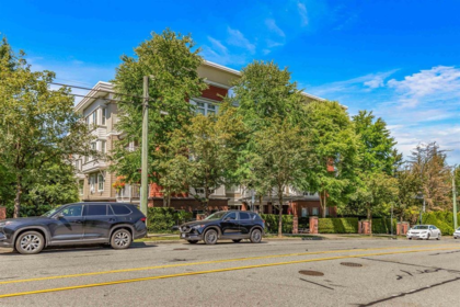 210 12283 224 Street, Maple Ridge, BC