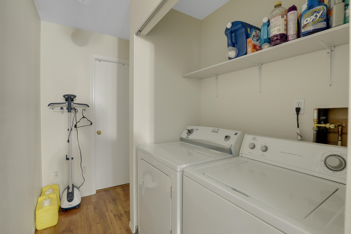 Outdoor Patio Photo of 1876 King George Boulevard, Surrey, BC