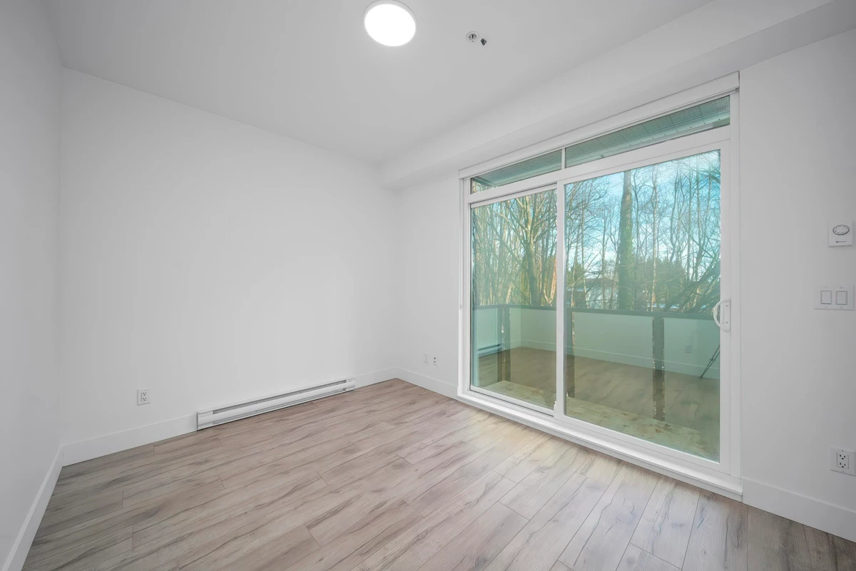 Family Room Photo of 30 6328 King George Boulevard, Surrey, BC