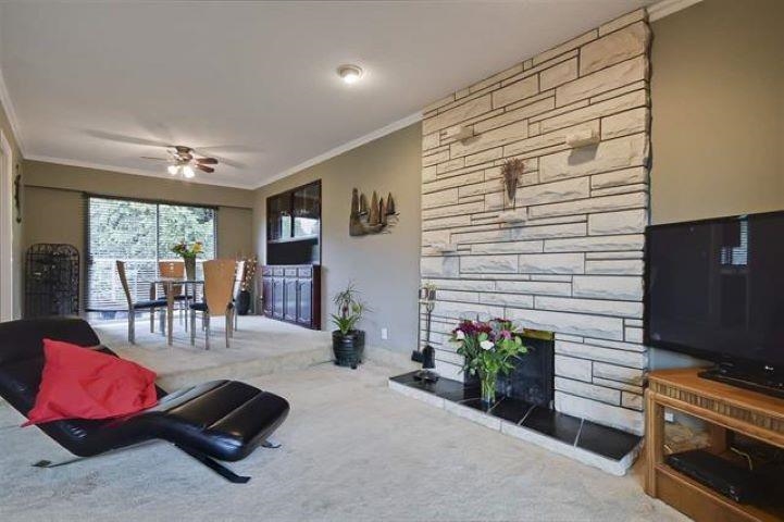 Kitchen Photo of 1256 53a Street, Delta, BC