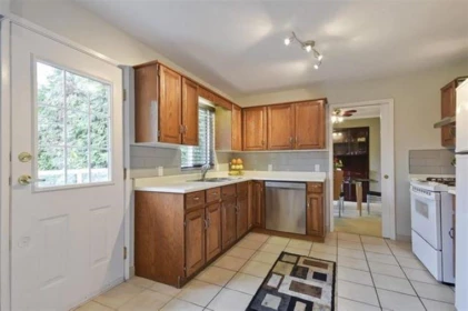 Breakfast Nook Photo of 1256 53a Street, Delta, BC