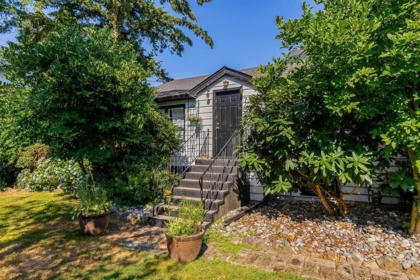 7428 Hurd Street, Mission, BC, Mission — Single Family Residence for sale