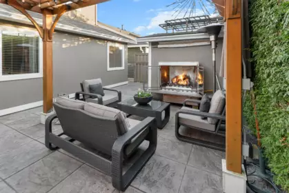 Garden / Landscaping Photo of 4583 Aurora Court, Delta, BC