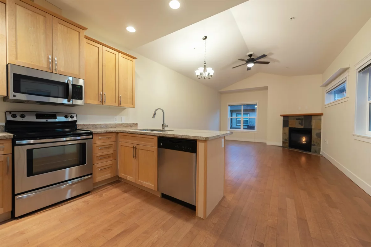 Living Room Photo of 110 518 Shaw Road, Gibsons, BC