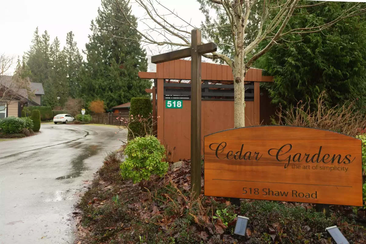 Office / Den Photo of 110 518 Shaw Road, Gibsons, BC