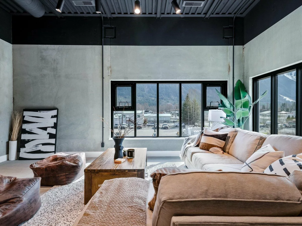 Family Room Photo of 24 7342 Industrial Way, Pemberton, BC