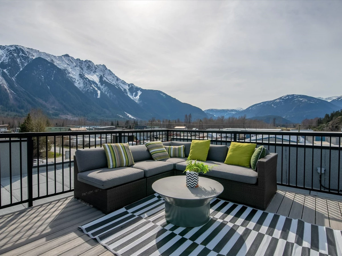 Guest Bathroom Photo of 24 7342 Industrial Way, Pemberton, BC